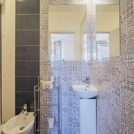 La Casa Dei Limoni Di Valeria By Interhome Appartement Torre del Lago Puccini